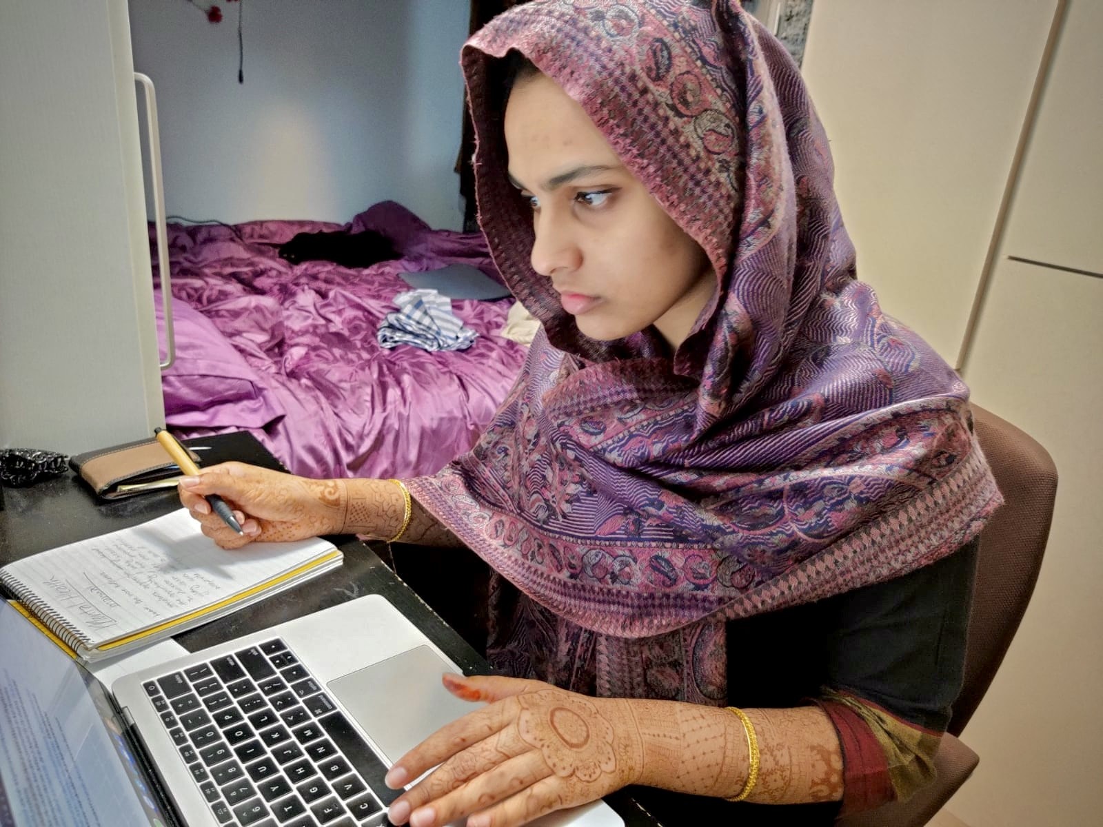 Photo of Nazreen working